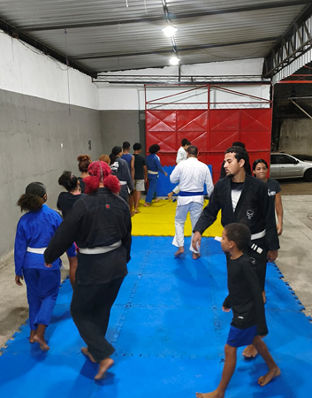 Atividade formativa esportiva do projeto Sementes da Baixada